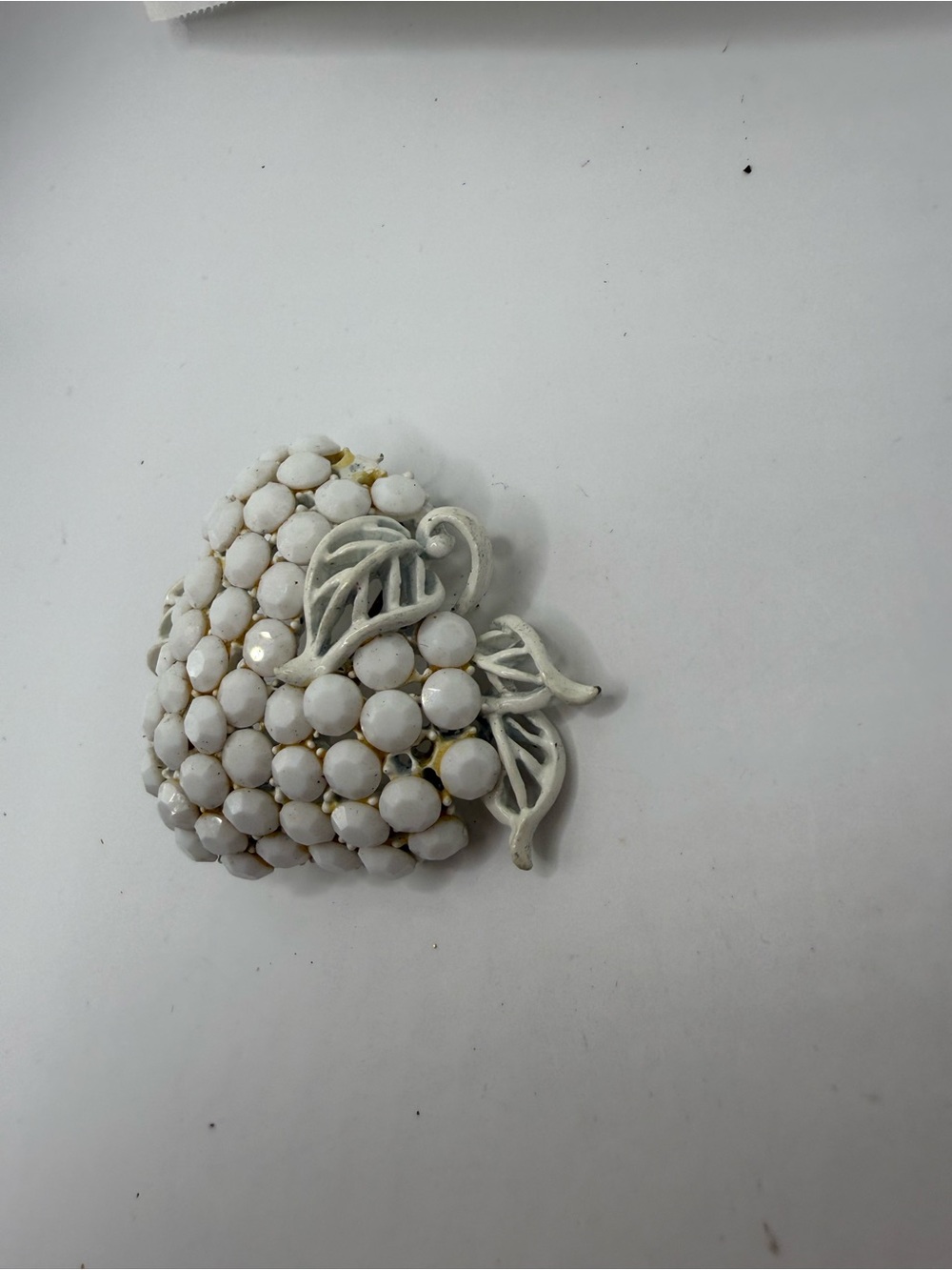 White Heart Cluster Brooch with Leaf Accents